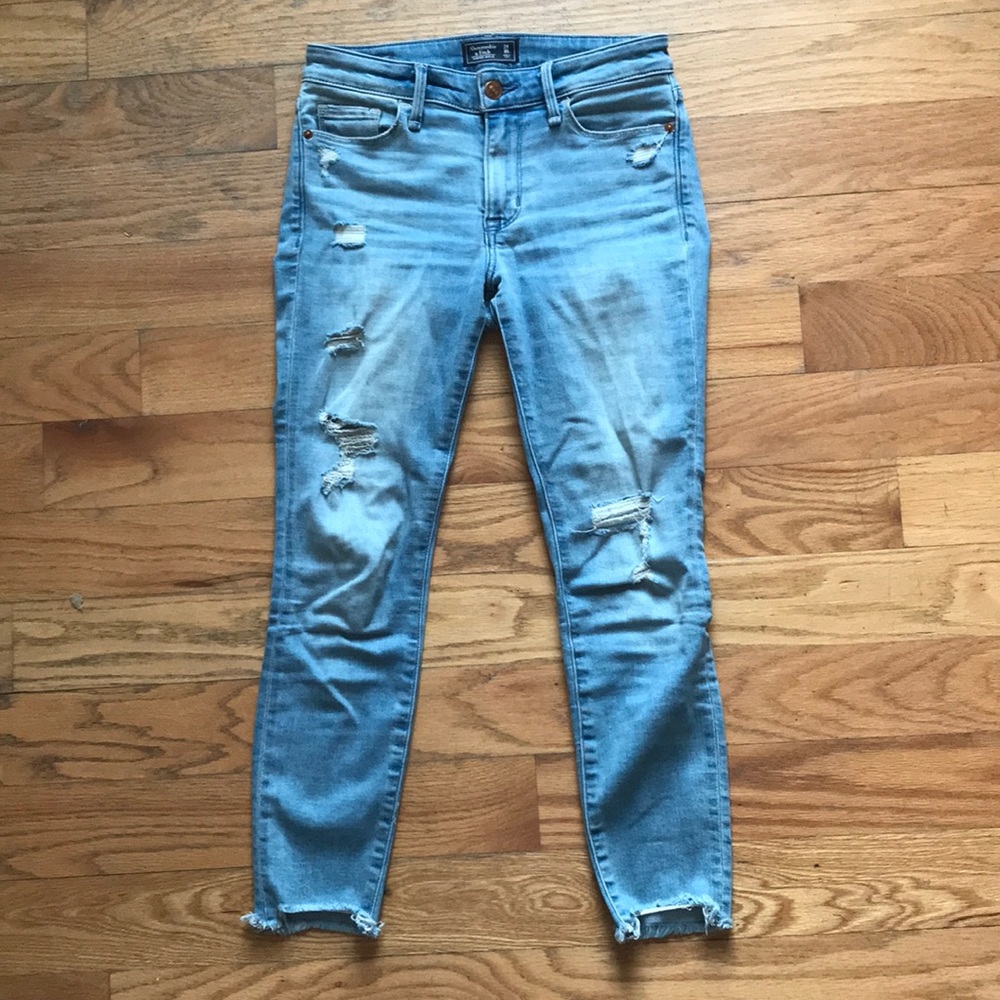 Abercrombie and Fitch ankle jeans